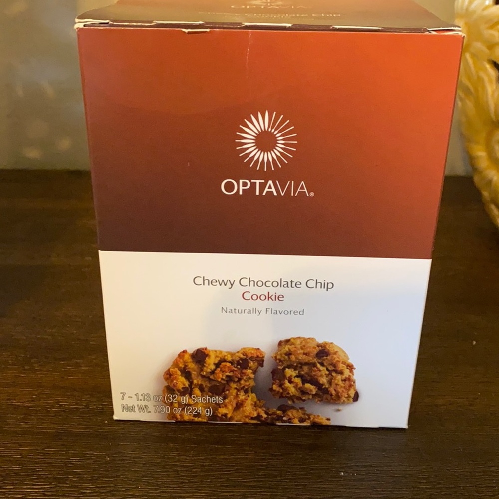 OPTAVIA chewy chocolate chip cookie fueling.